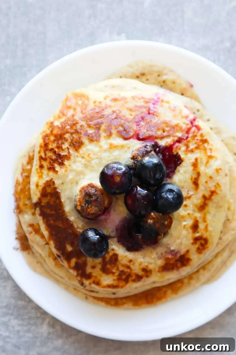 Flourless Blueberry Oatmeal Pancakes No Banana 7 Flourless blueberry oatmeal pancakes packed for breakfast on the go.