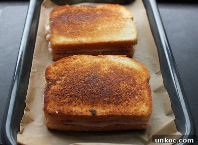 Classic Croque Madame Sandwich Recipe 12 step-by-step-croque-madame-recipe